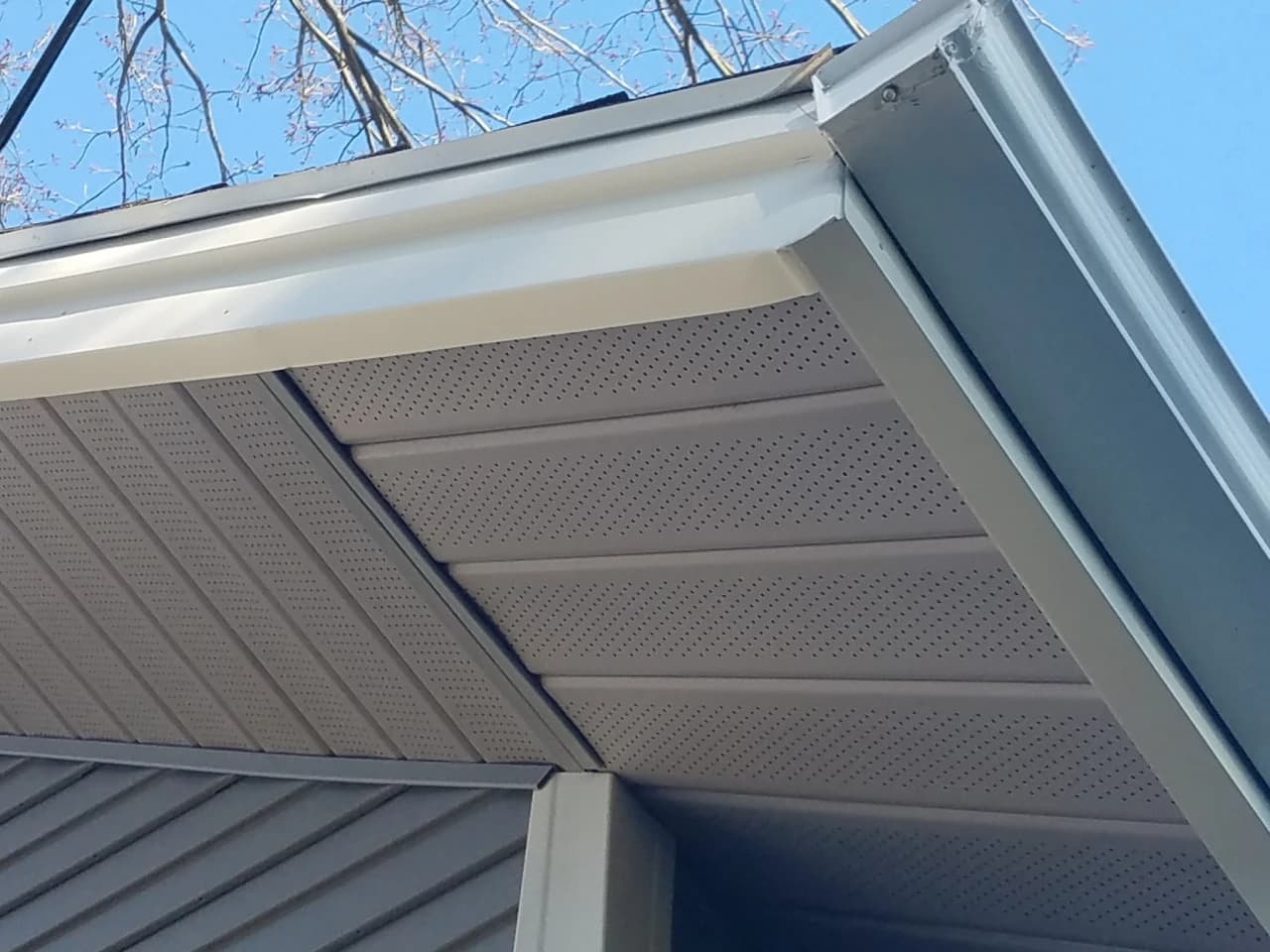 Framingham Seamless Gutter Install — photo 2